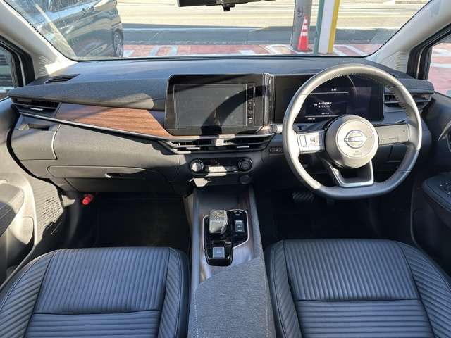 日産 ノートオーラ １．２ Ｇ レザーエディション R5年 (東海) 99