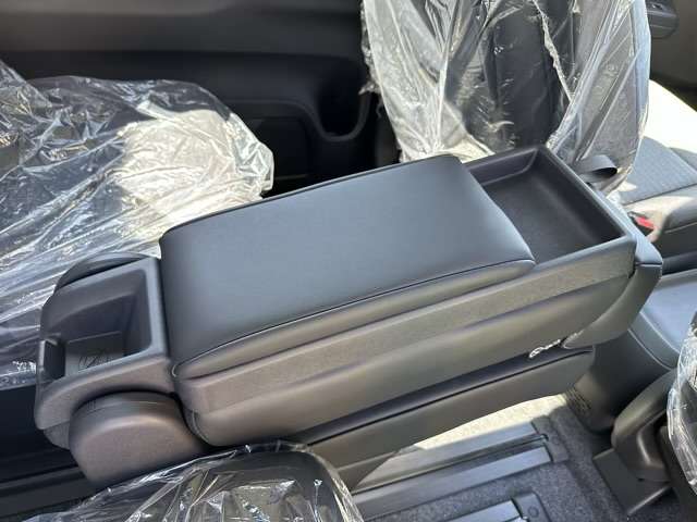 日産 セレナ １．４ Ｅ－ＰＯＷＥＲ ハイウェイスターＶ R7年 (東海) 99