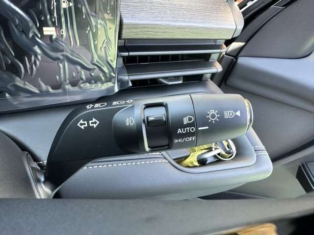 日産 セレナ １．４ Ｅ－ＰＯＷＥＲ ハイウェイスターＶ R7年 (東海) 99