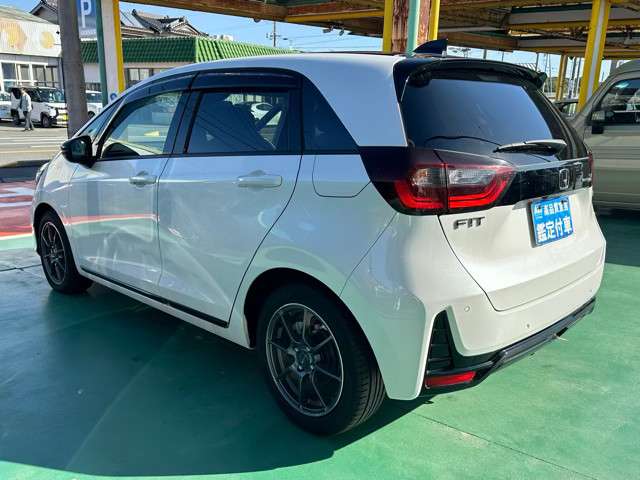 ホンダ フィット　ハイブリッド １．５ Ｅ：ＨＥＶ モデューロＸ R4年 (東海) 99