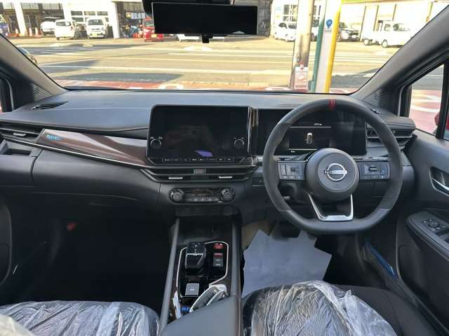 日産 ノートオーラ １．２ ＮＩＳＭＯ R7年 (東海) 99