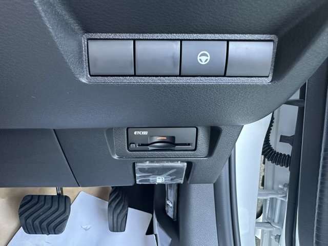 日産 ノートオーラ １．２ ＮＩＳＭＯ R7年 (東海) 99