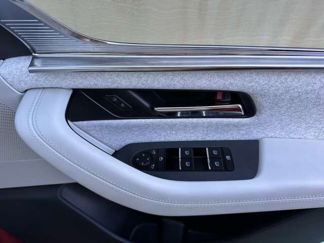 マツダ ＣＸ−６０ ３．３ ＸＤハイブリッド プレミアム モダン ディーゼルターボ ４ＷＤ R4年 (東海) 99