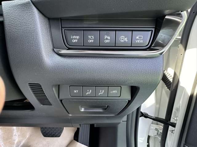 マツダ ＣＸ−３０ １．８ ＸＤ ブラックトーンエディション ディーゼルターボ R6年 (東海) 99