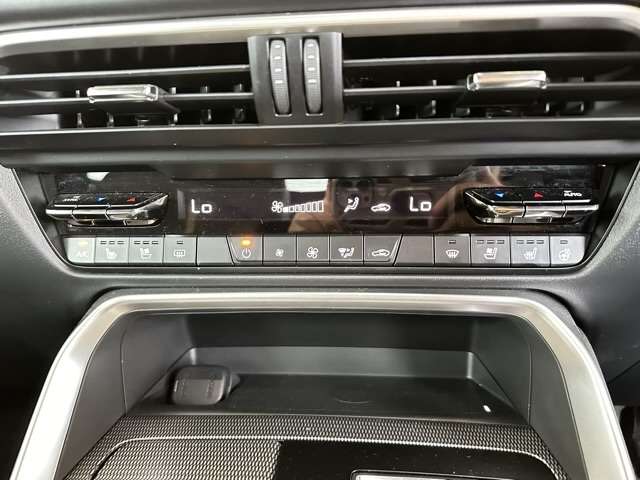 マツダ ＣＸ−６０ ３．３ ＸＤハイブリッド エクスクルーシブ スポーツ ディーゼルターボ ４ＷＤ R5年 (東海) 99