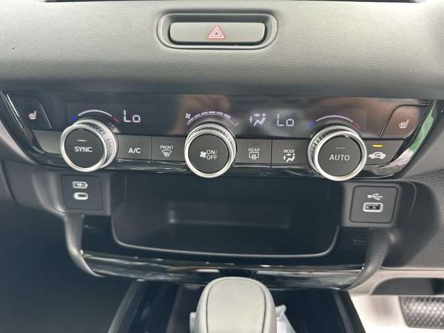 ホンダ ヴェゼル １．５ Ｅ：ＨＥＶ Ｚ R7年 (東海) 99