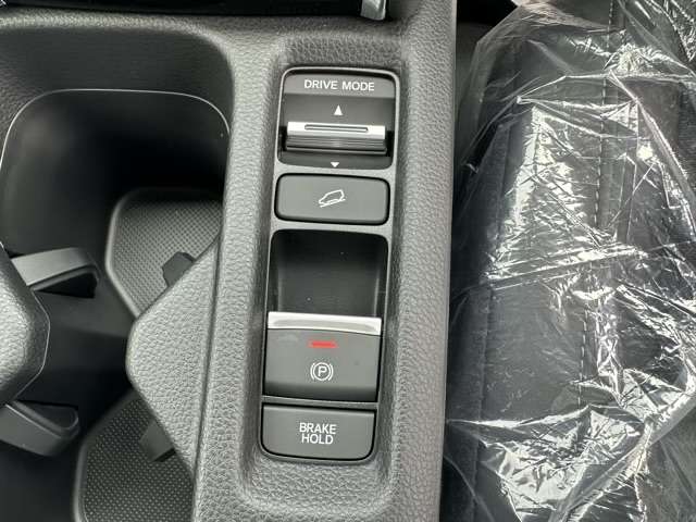 ホンダ ヴェゼル １．５ Ｅ：ＨＥＶ Ｚ R7年 (東海) 99