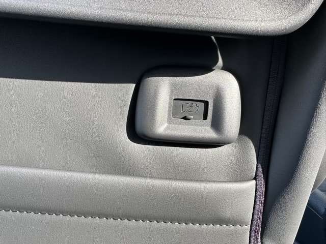 日産 セレナ １．４ Ｅ－ＰＯＷＥＲ ハイウェイスターＶ R6年 (東海) 99