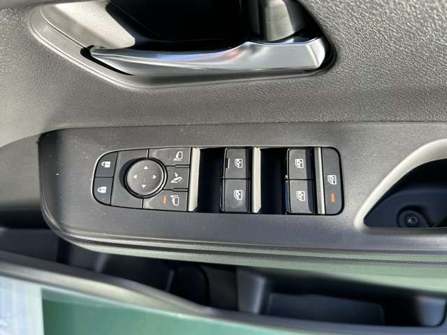 日産 セレナ １．４ Ｅ－ＰＯＷＥＲ ハイウェイスターＶ R6年 (東海) 99