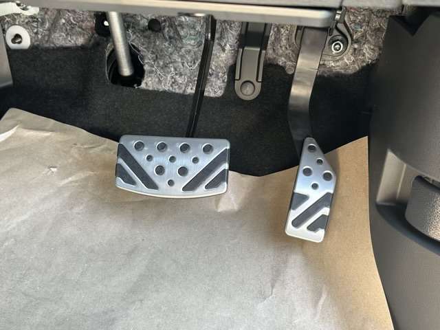 三菱 デリカ　Ｄ：５ ２．２ Ｐ ディーゼルターボ ４ＷＤ R6年 (東海) 99