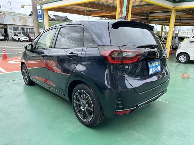 ホンダ フィット　ハイブリッド １．５ Ｅ：ＨＥＶ モデューロＸ R3年 (東海) 99