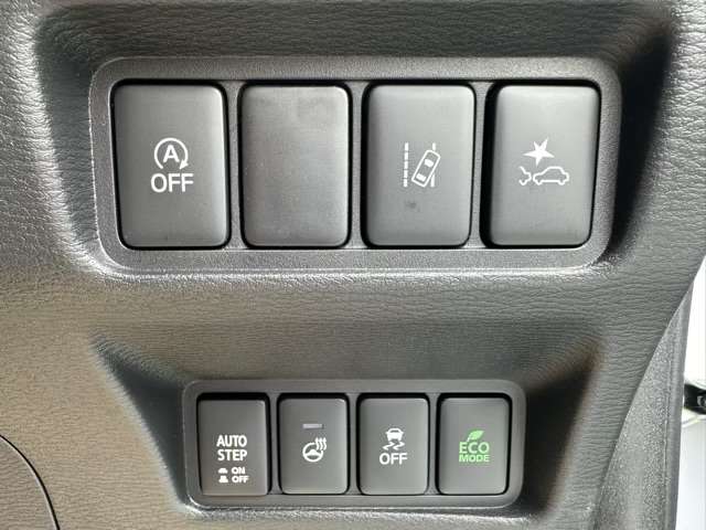 三菱 デリカ　Ｄ：５ ２．２ シャモニー 電動サイドステップ装着車 ディーゼルターボ ４ＷＤ R6年 (東海) 99