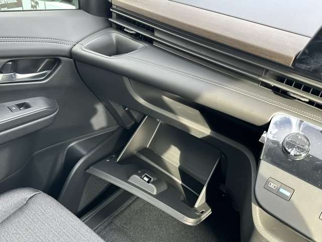 日産 セレナ １．４ Ｅ－ＰＯＷＥＲ ハイウェイスターＶ R6年 (東海) 99