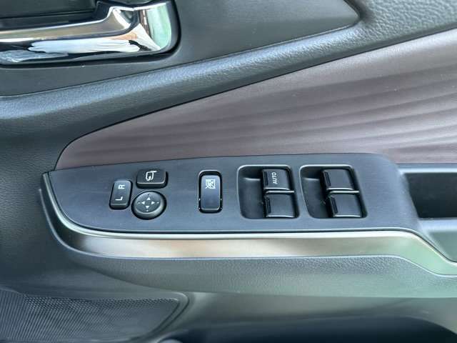 スズキ ソリオ １．２ バンディット ハイブリッド ＳＶ R5年 (東海) 99