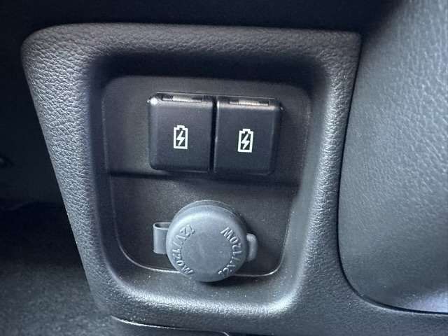 スズキ ソリオ １．２ バンディット ハイブリッド ＳＶ R5年 (東海) 99