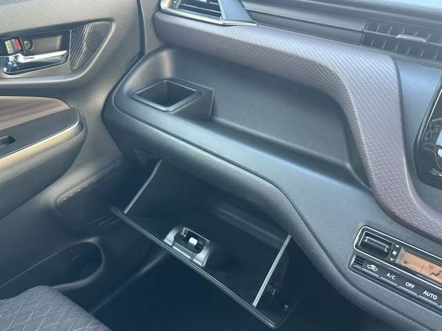 スズキ ソリオ １．２ バンディット ハイブリッド ＳＶ R5年 (東海) 99