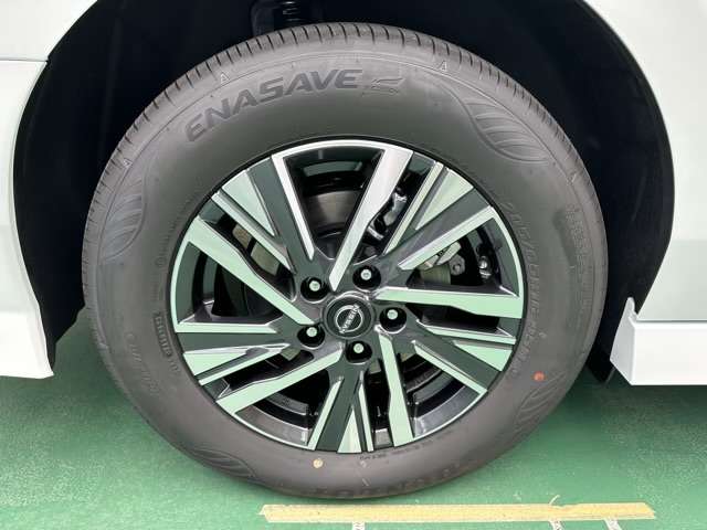 日産 セレナ １．４ Ｅ－ＰＯＷＥＲ ハイウェイスターＶ R7年 (東海) 99