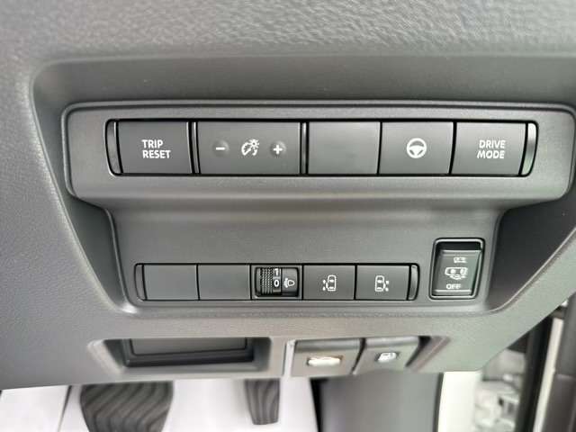 日産 セレナ １．４ Ｅ－ＰＯＷＥＲ ハイウェイスターＶ R7年 (東海) 99