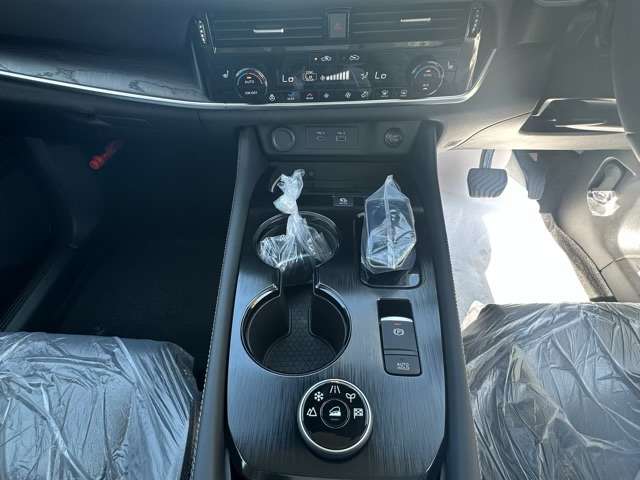 日産 エクストレイル １．５ Ｇ Ｅ－４ＯＲＣＥ ４ＷＤ R6年 (東海) 99