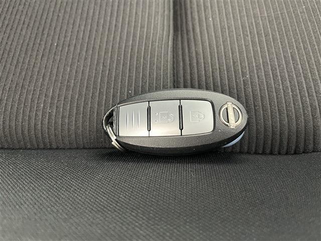 日産 ノート １．２ Ｓ R3年 (東海) 99