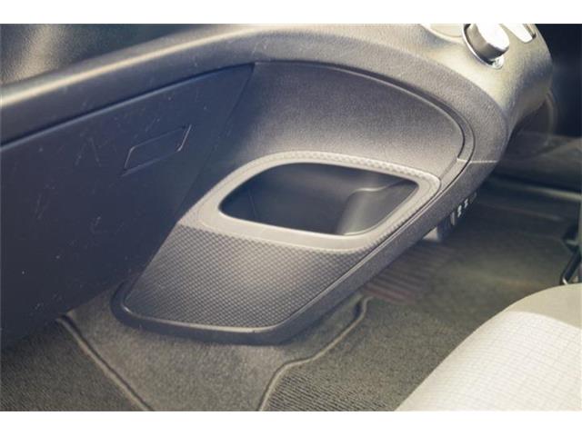 トヨタ シエンタ １．５ ファンベース Ｇ R1年 (東海) 99