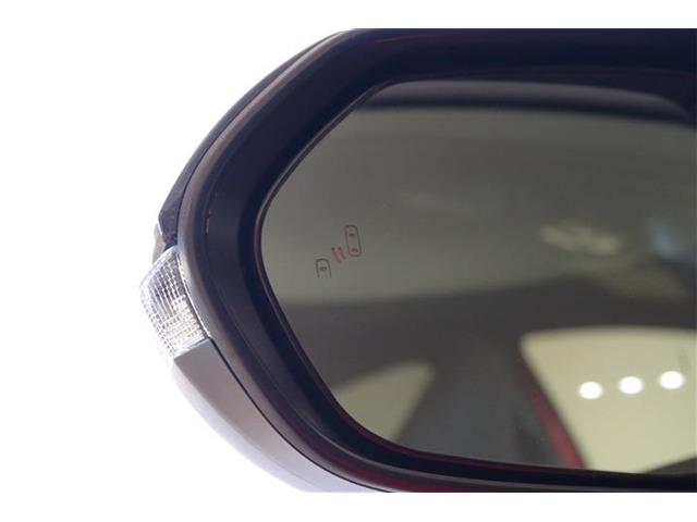 トヨタ ヤリス １．０ Ｘ R5年 (東海) 99