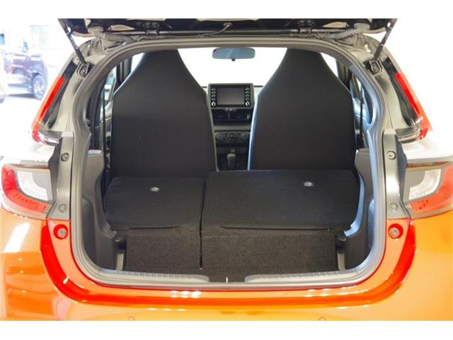 トヨタ ヤリス １．０ Ｘ R5年 (東海) 99