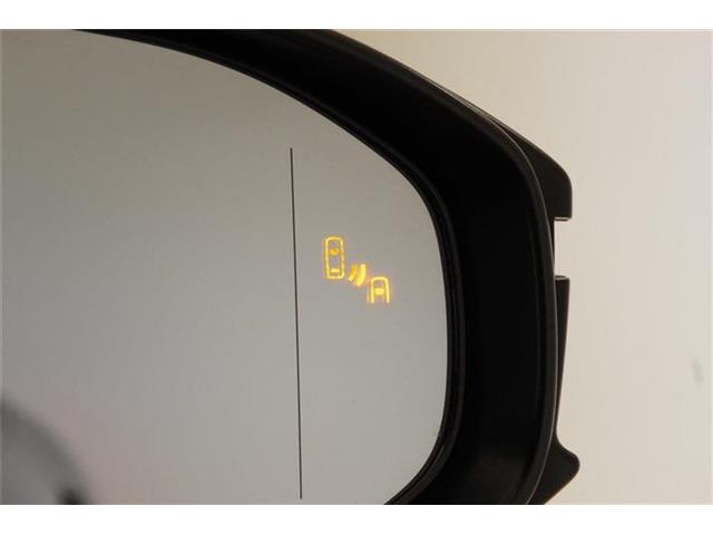 トヨタ クラウン　クロスオーバー　ハイブリッド ２．４ ＲＳ アドバンスト Ｅ－ＦＯＵＲ ＡＤＶＡＮＣＥＤ ４ＷＤ R5年 (東海) 99