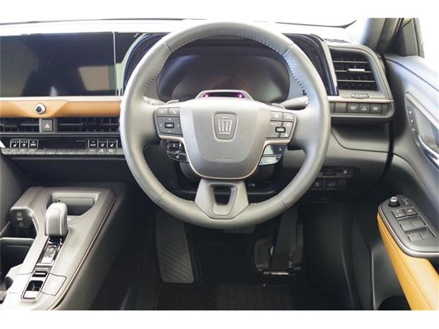 トヨタ クラウン　クロスオーバー　ハイブリッド ２．４ ＲＳ アドバンスト Ｅ－ＦＯＵＲ ＡＤＶＡＮＣＥＤ ４ＷＤ R5年 (東海) 99