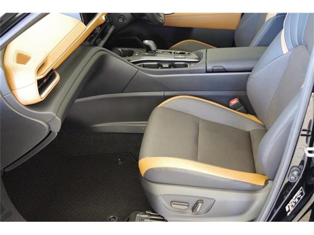 トヨタ クラウン　クロスオーバー　ハイブリッド ２．４ ＲＳ アドバンスト Ｅ－ＦＯＵＲ ＡＤＶＡＮＣＥＤ ４ＷＤ R5年 (東海) 99