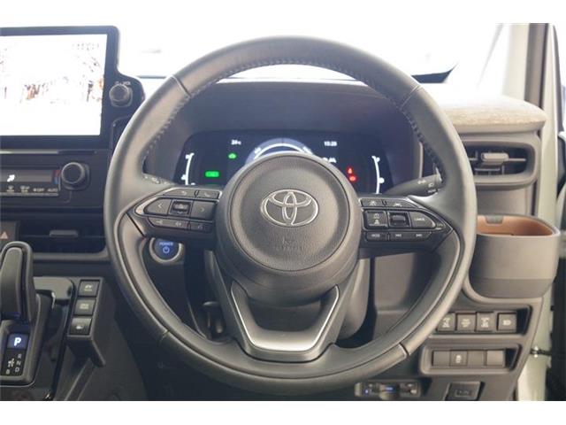 トヨタ シエンタ　ハイブリッド ハイブリッド １．５ Ｚ R5年 (東海) 99