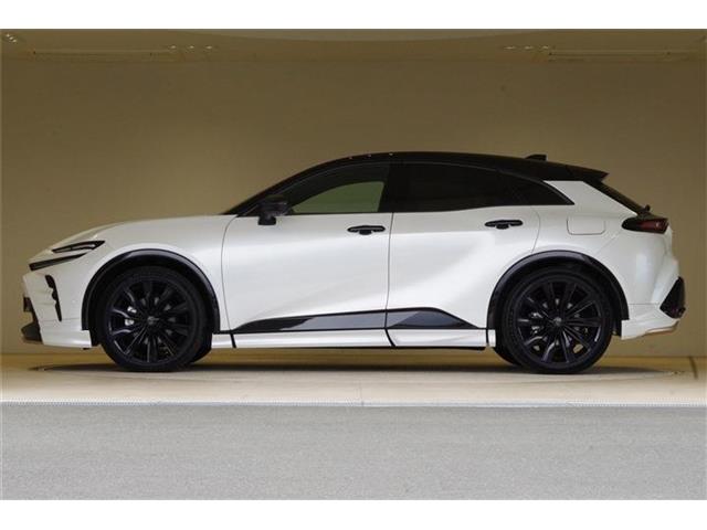 トヨタ クラウン　スポーツ　ハイブリッド ２．５ Ｚ Ｅ－ＦＯＵＲ ４ＷＤ R6年 (東海) 99