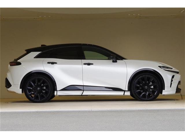 トヨタ クラウン　スポーツ　ハイブリッド ２．５ Ｚ Ｅ－ＦＯＵＲ ４ＷＤ R6年 (東海) 99