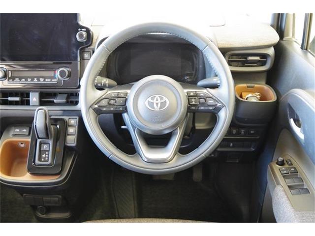 トヨタ シエンタ　ハイブリッド ハイブリッド １．５ Ｚ R6年 (東海) 99