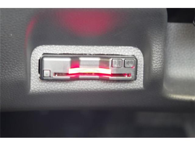 ホンダ ヴェゼル １．５ Ｅ：ＨＥＶ Ｚ R6年 (東海) 99