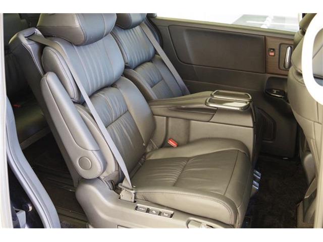 ホンダ オデッセイ　ハイブリッド ２．０ Ｅ：ＨＥＶ アブソルート ＥＸ R6年 (東海) 99