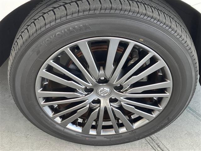 日産 エルグランド ２．５ ２５０ハイウェイスターＳ アーバンクロム R3年 (東海) 99