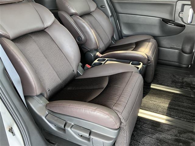 日産 エルグランド ２．５ ２５０ハイウェイスターＳ アーバンクロム R3年 (東海) 99