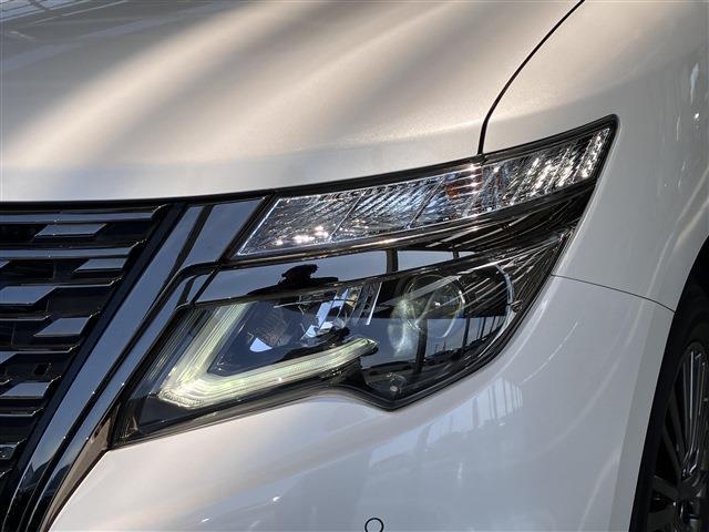 日産 エルグランド ２．５ ２５０ハイウェイスターＳ アーバンクロム R3年 (東海) 99