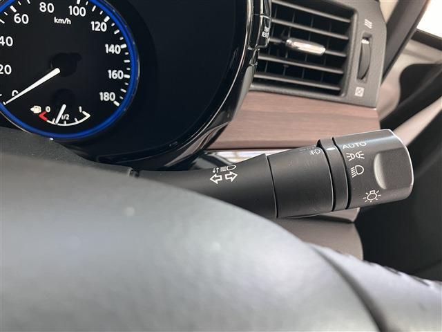 日産 エルグランド ２．５ ２５０ハイウェイスターＳ アーバンクロム R3年 (東海) 99