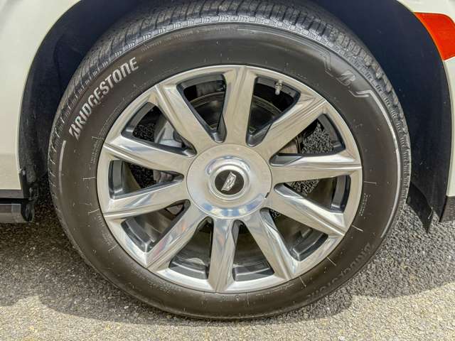 キャデラック エスカレード プラチナム ４ＷＤ R3年 (東海) 99