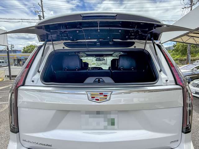 キャデラック エスカレード プラチナム ４ＷＤ R3年 (東海) 99