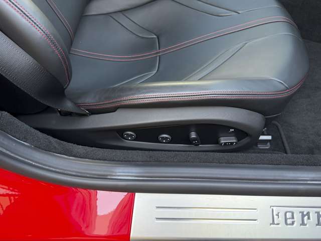 フェラーリ ８１２ スーパーファスト Ｆ１ ＤＣＴ H30年 (東海) 99