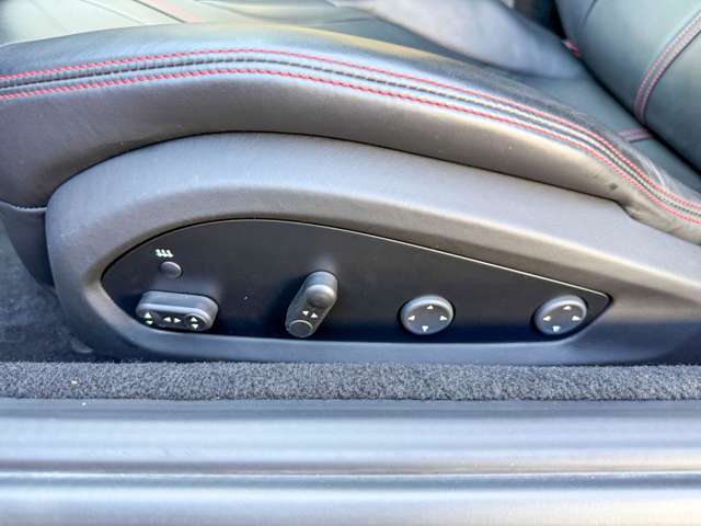 フェラーリ ８１２ スーパーファスト Ｆ１ ＤＣＴ H30年 (東海) 99