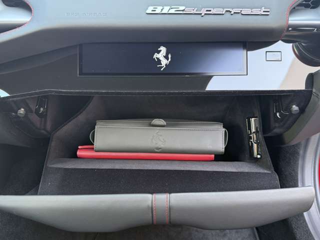 フェラーリ ８１２ スーパーファスト Ｆ１ ＤＣＴ H30年 (東海) 99