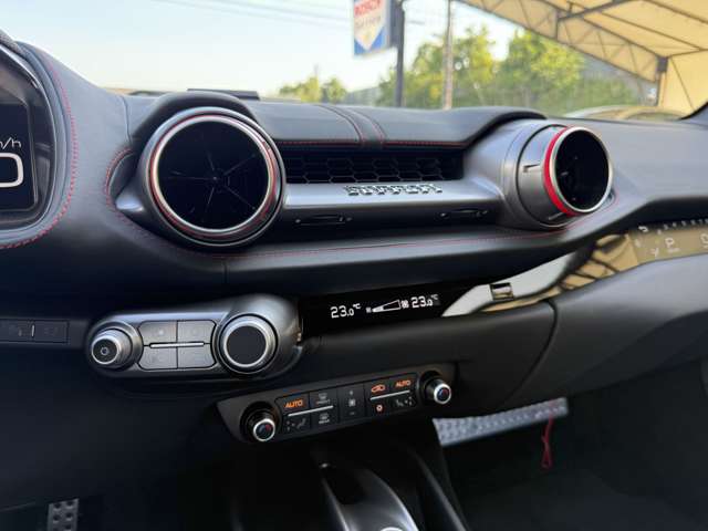 フェラーリ ８１２ スーパーファスト Ｆ１ ＤＣＴ H30年 (東海) 99