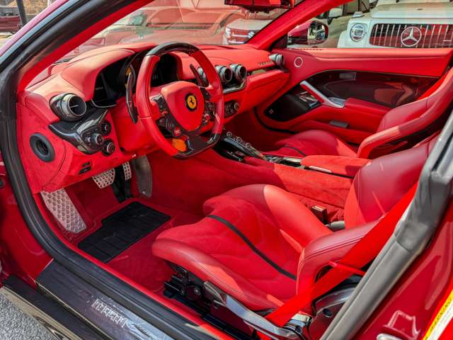 フェラーリ Ｆ１２ベルリネッタ Ｆ１ ＤＣＴ H26年 (東海) 99