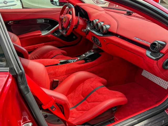 フェラーリ Ｆ１２ベルリネッタ Ｆ１ ＤＣＴ H26年 (東海) 99