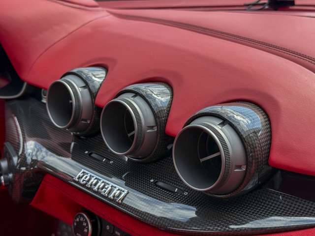 フェラーリ Ｆ１２ベルリネッタ Ｆ１ ＤＣＴ H26年 (東海) 99