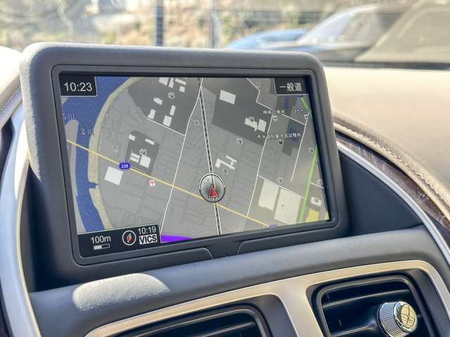 アストンマーティン ＤＢ１１ ローンチエディション H29年 (東海) 99